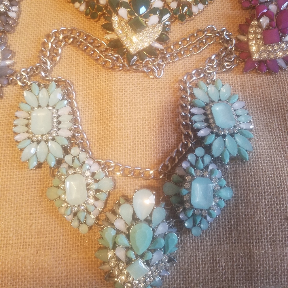 Necklaces - Picture 5 of 5